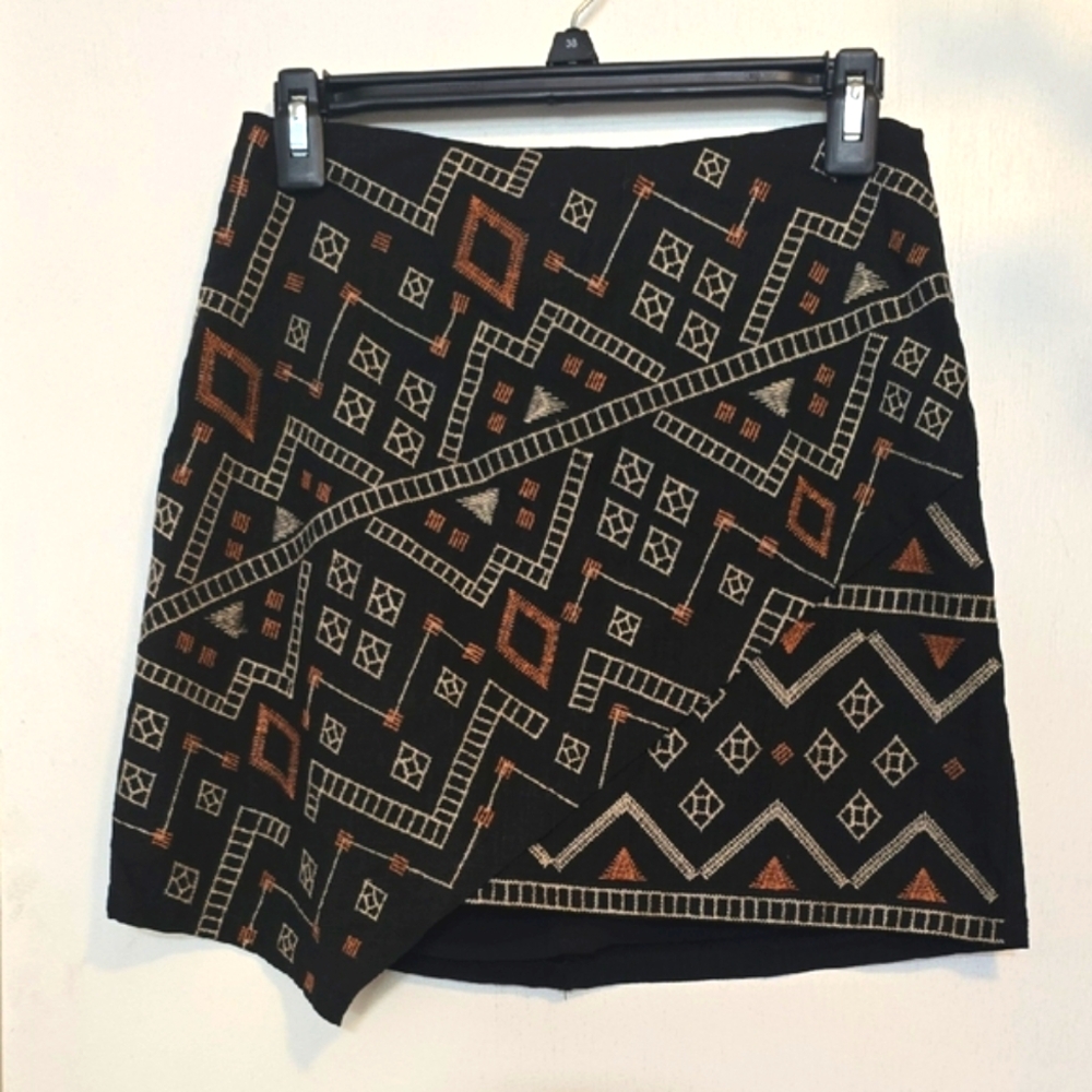 Lush Black and Brown Geometric Mini Skirt